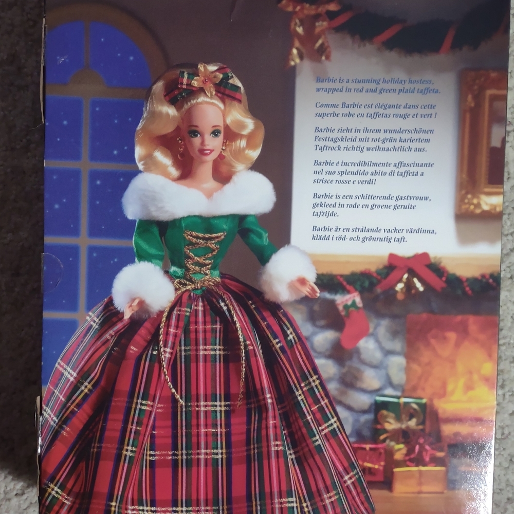 Barbie HAPPY HOLIDAYS GALA, SPECIAL EDITION NWOT